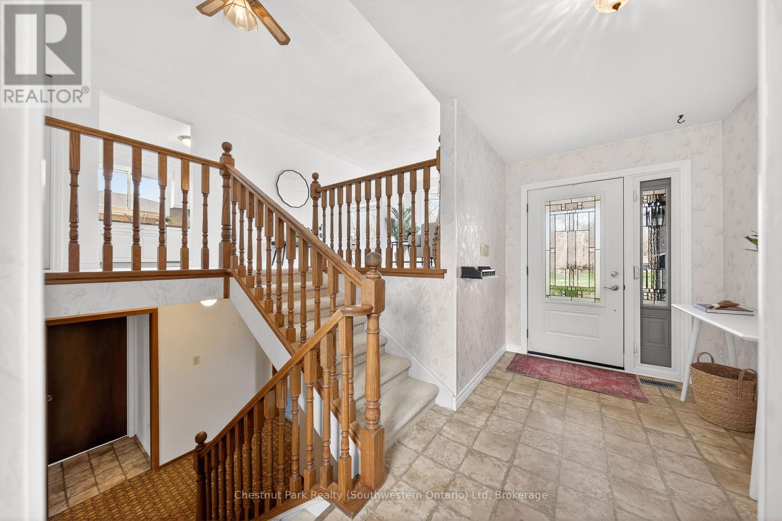 157 Oriole Parkway W, Woolwich, Ontario  N3B 1C6 - Photo 7 - X13049524