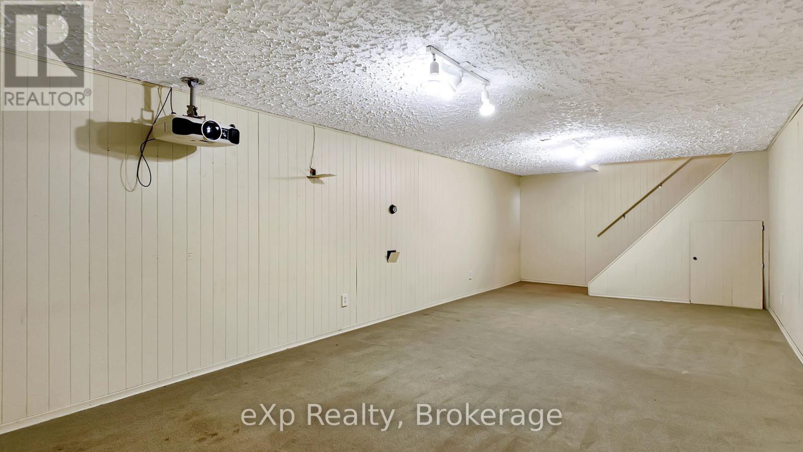 251 4th Avenue, Hanover, Ontario  N4N 2B6 - Photo 29 - X13049536