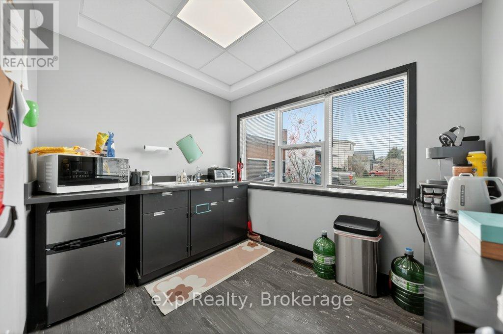 A - 37 Empire Street, Guelph, Ontario  N1E 2Y4 - Photo 12 - X13049568