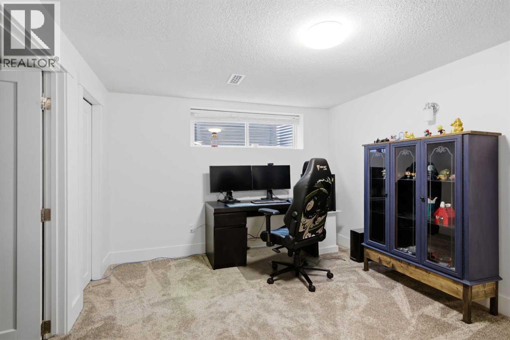 527 Athlone Road Se, Calgary, Alberta  T2H 1V8 - Photo 31 - A2292067