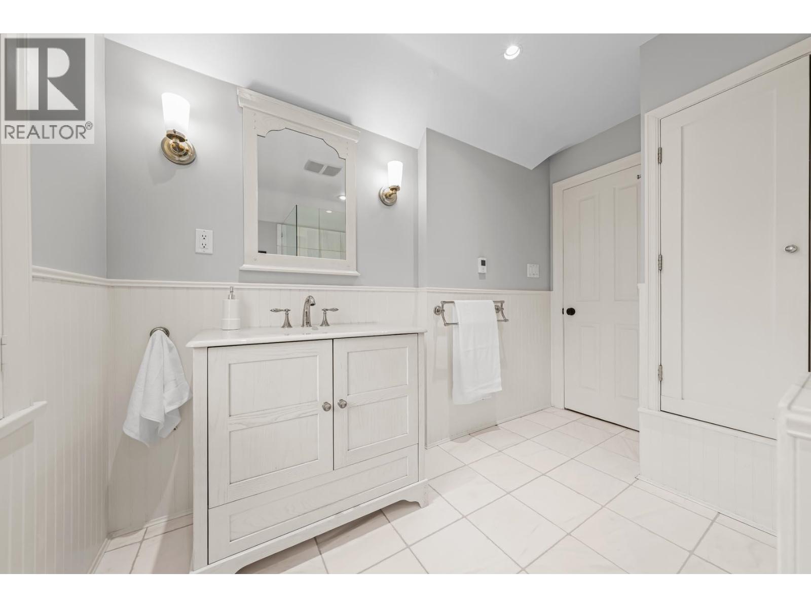 5790 Alma Street, Vancouver, British Columbia  V6N 1Y4 - Photo 26 - R3107383