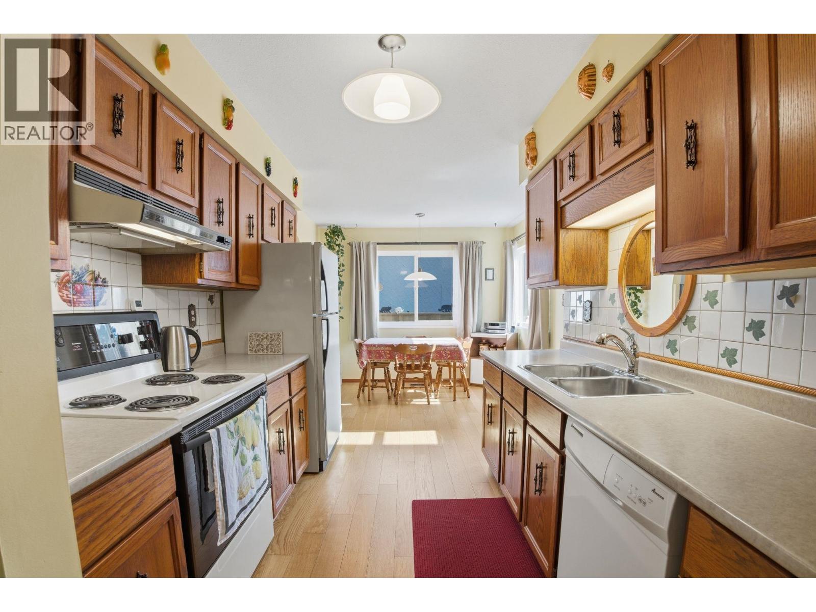 474 Shannon Way, Delta, British Columbia  V4M 2W5 - Photo 12 - R3116054