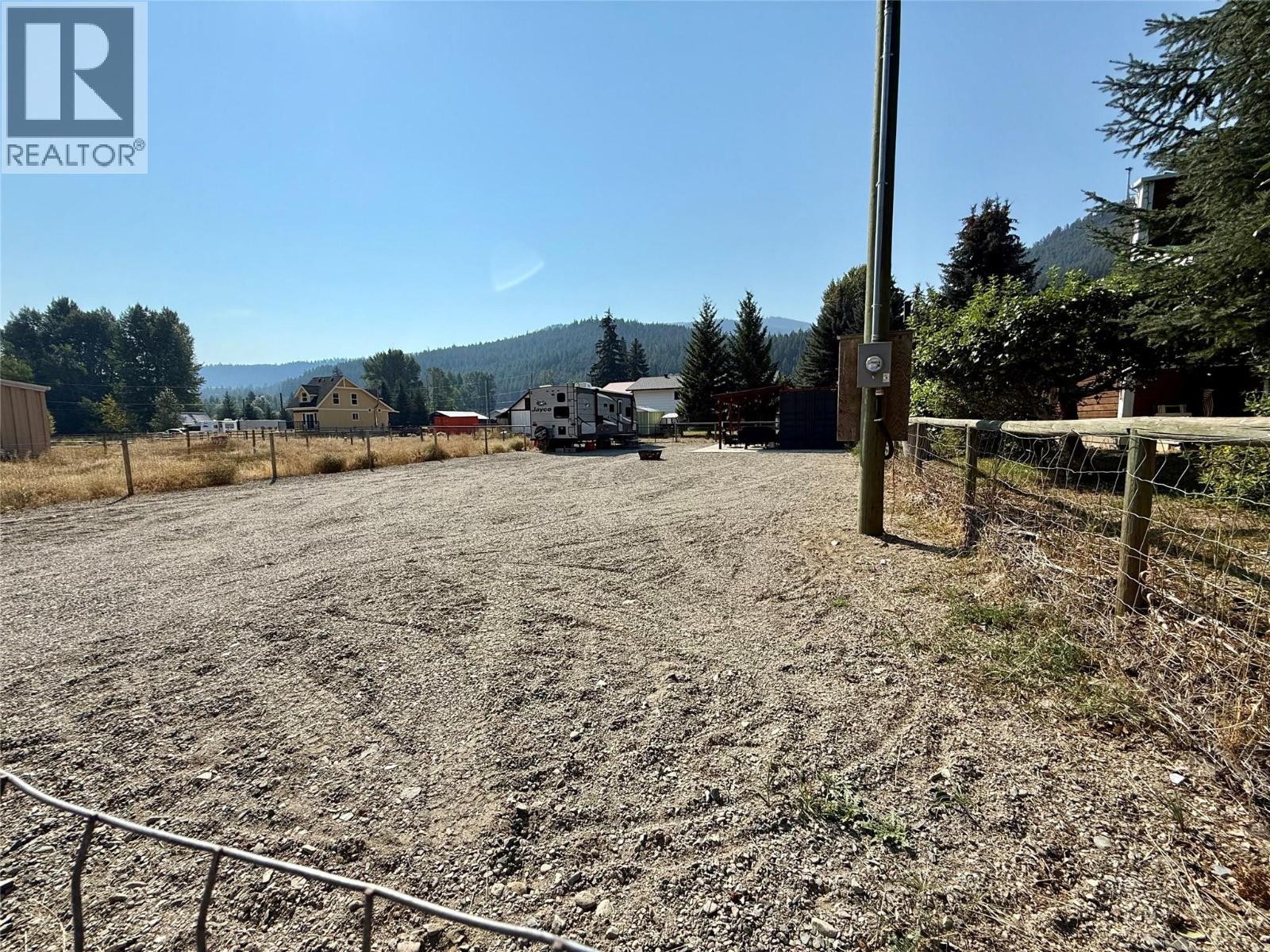 1837 Main Street, Coalmont-Tulameen, British Columbia  V0X 1W0 - Photo 15 - 10360743