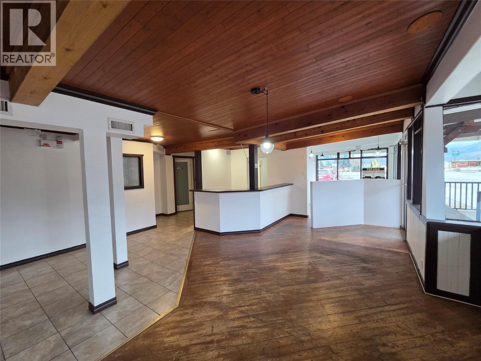 6037 Main Street, Oliver, British Columbia  V0H 1T0 - Photo 8 - 10371851