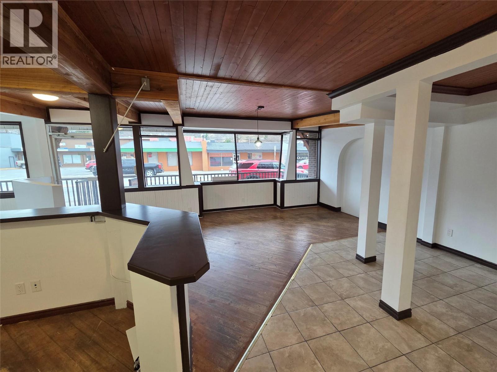 6037 Main Street, Oliver, British Columbia  V0H 1T0 - Photo 16 - 10371851