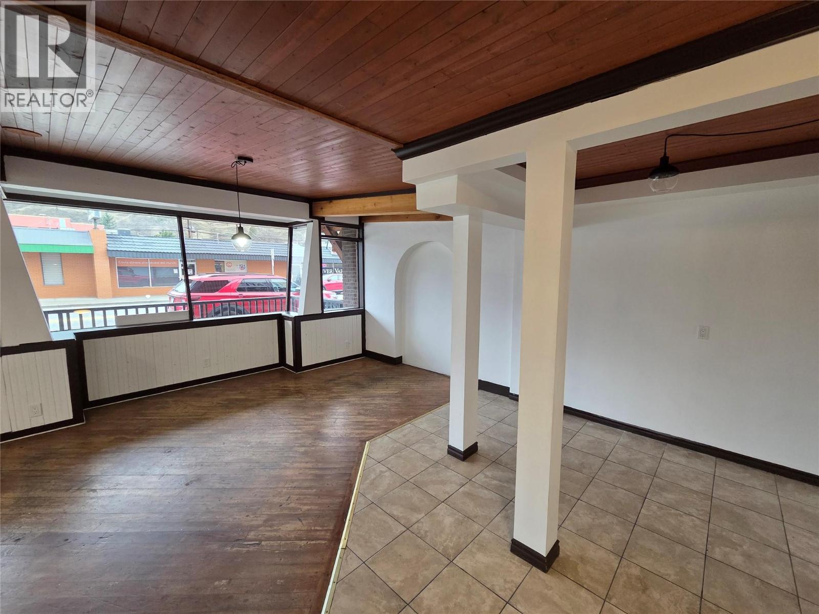 6037 Main Street, Oliver, British Columbia  V0H 1T0 - Photo 17 - 10371851