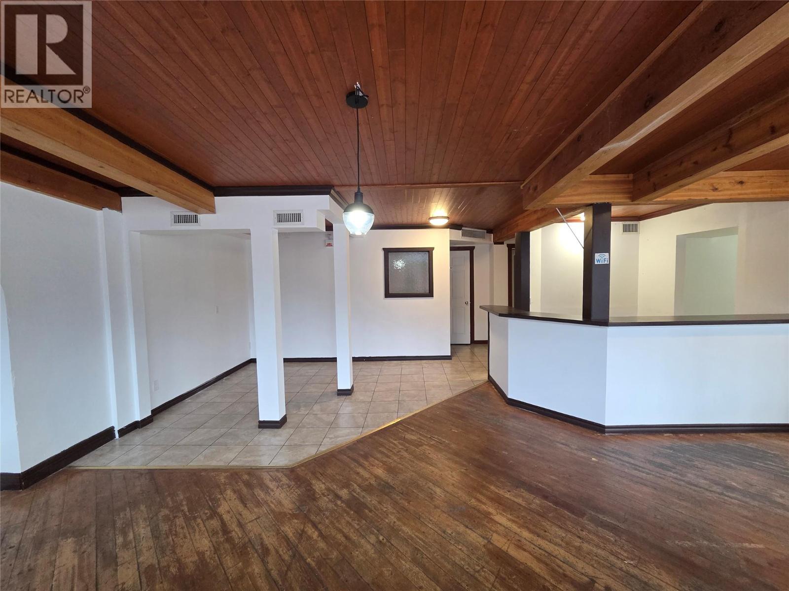 6037 Main Street, Oliver, British Columbia  V0H 1T0 - Photo 7 - 10371851