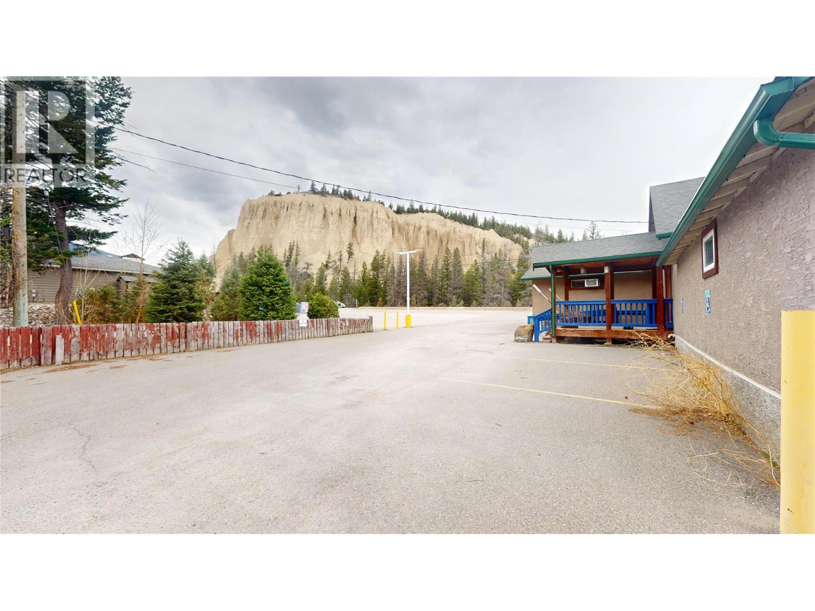 5388 93/95 Highway, Fairmont Hot Springs, British Columbia  V0A 1K4 - Photo 45 - 10384032