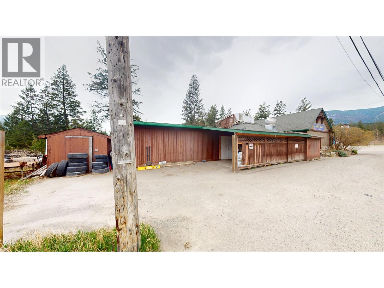 5388 93/95 Highway, Fairmont Hot Springs, British Columbia  V0A 1K4 - Photo 42 - 10384032