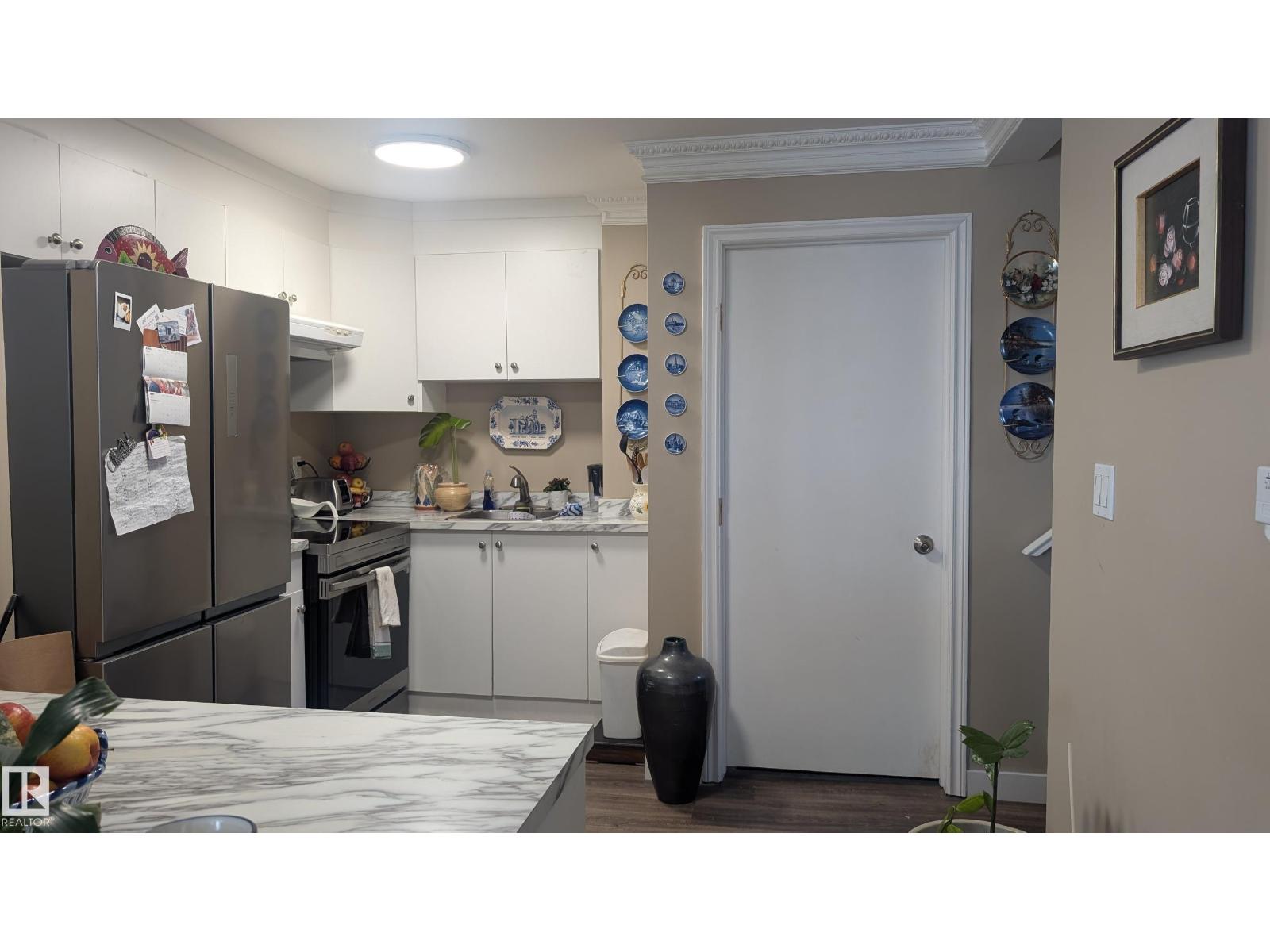 11724 88 Street Nw, Edmonton, Alberta  T5B 3R7 - Photo 13 - E4484381