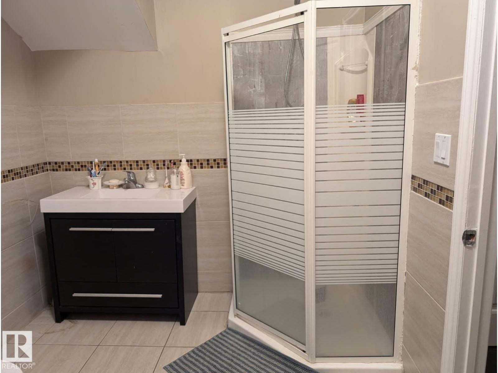 11724 88 Street Nw, Edmonton, Alberta  T5B 3R7 - Photo 21 - E4484381