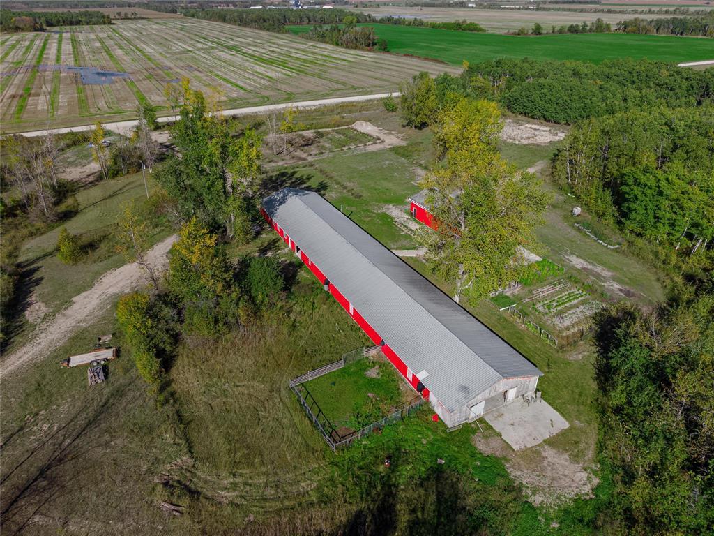 35066 31 Road N, Hanover Rm, Manitoba  R0A 1X0 - Photo 2 - 202602180