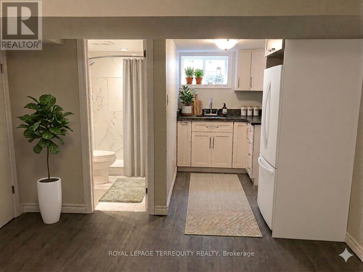 Unknown Address, ,    - Photo 2 - E13049470