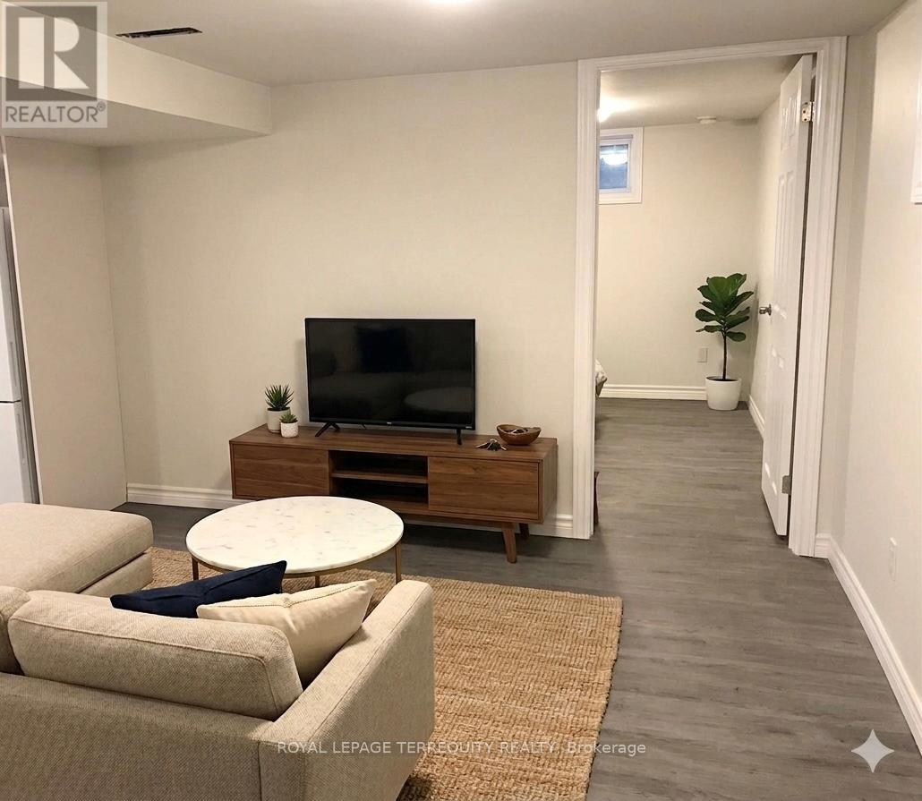 Unknown Address, ,    - Photo 4 - E13049470