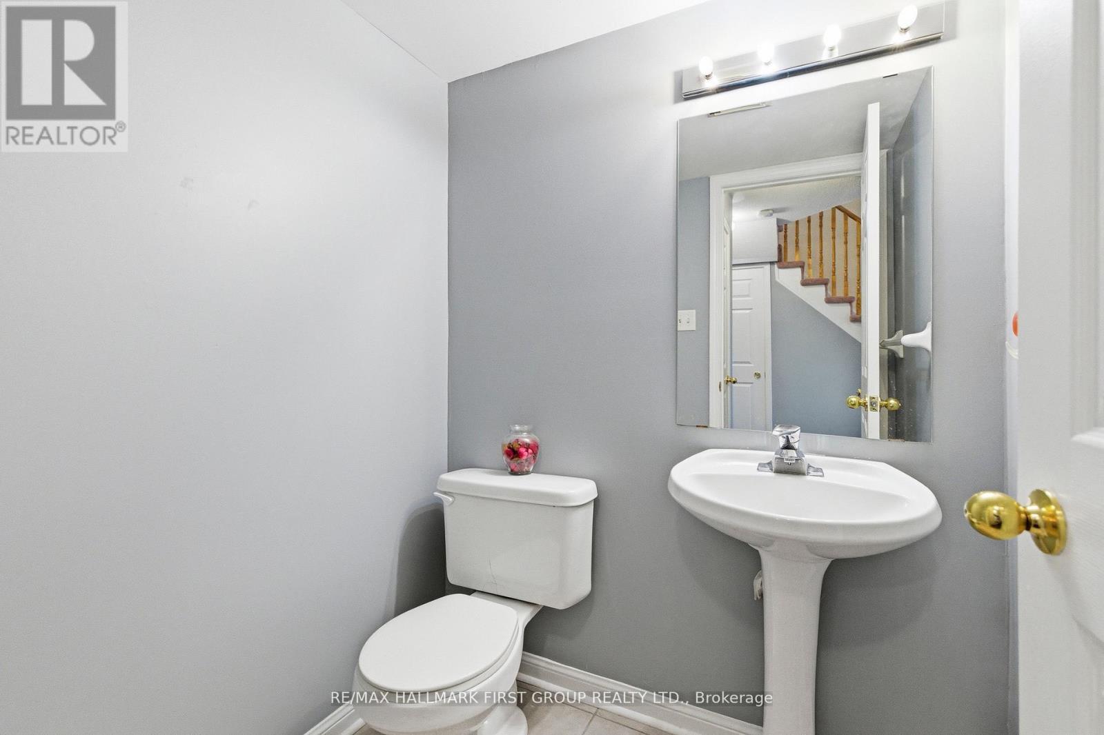 32 Samandria Avenue, Whitby, Ontario  L1R 2Z7 - Photo 11 - E13049484