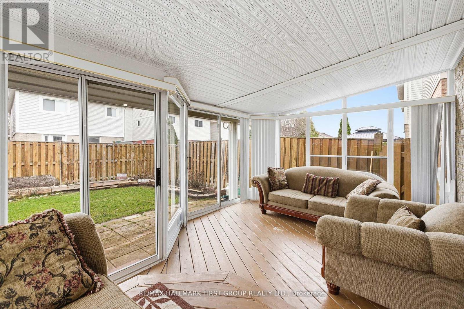 32 Samandria Avenue, Whitby, Ontario  L1R 2Z7 - Photo 23 - E13049484