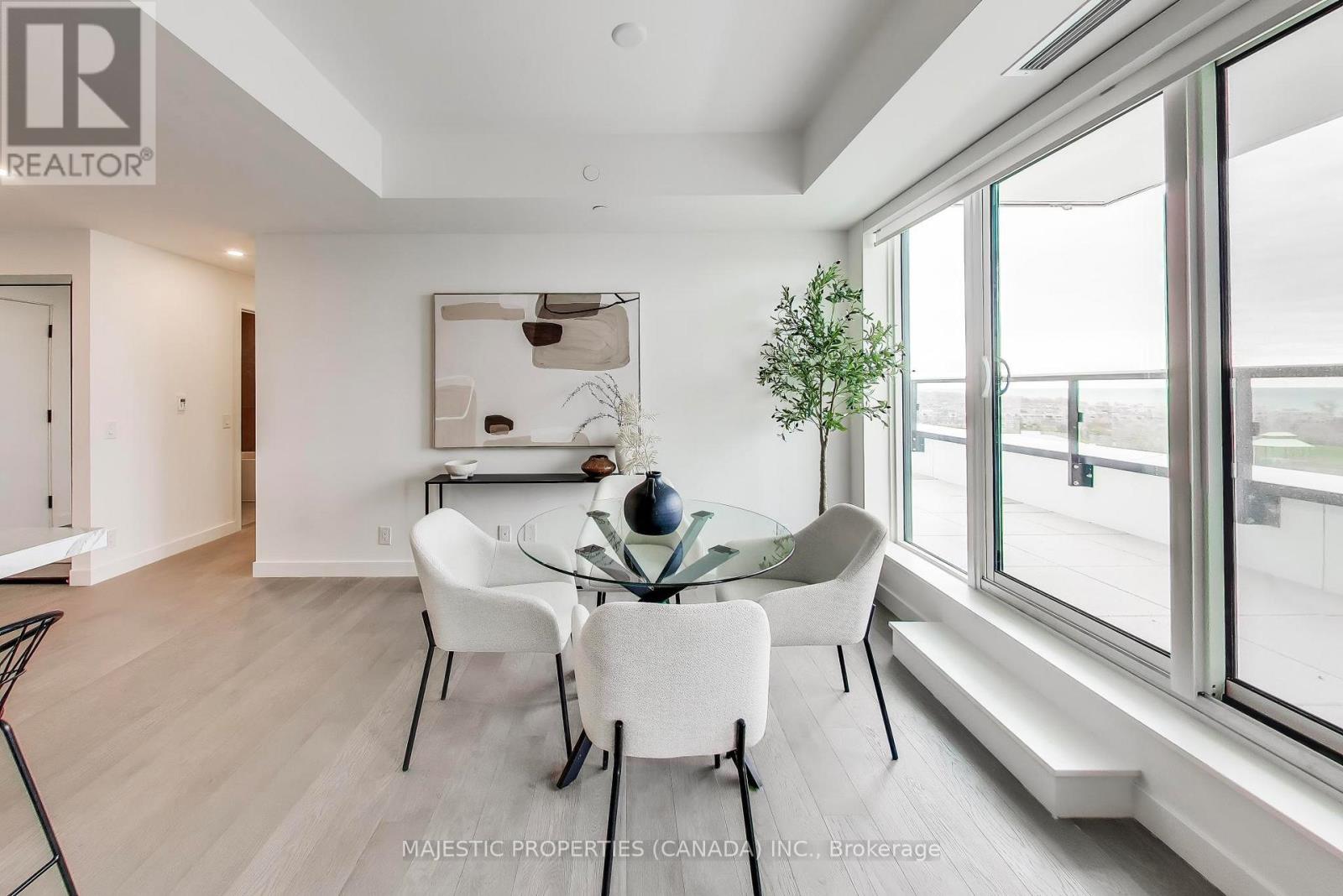 1304 - 1050 Eastern Avenue, Toronto, Ontario  M4L 0B7 - Photo 10 - E13049574