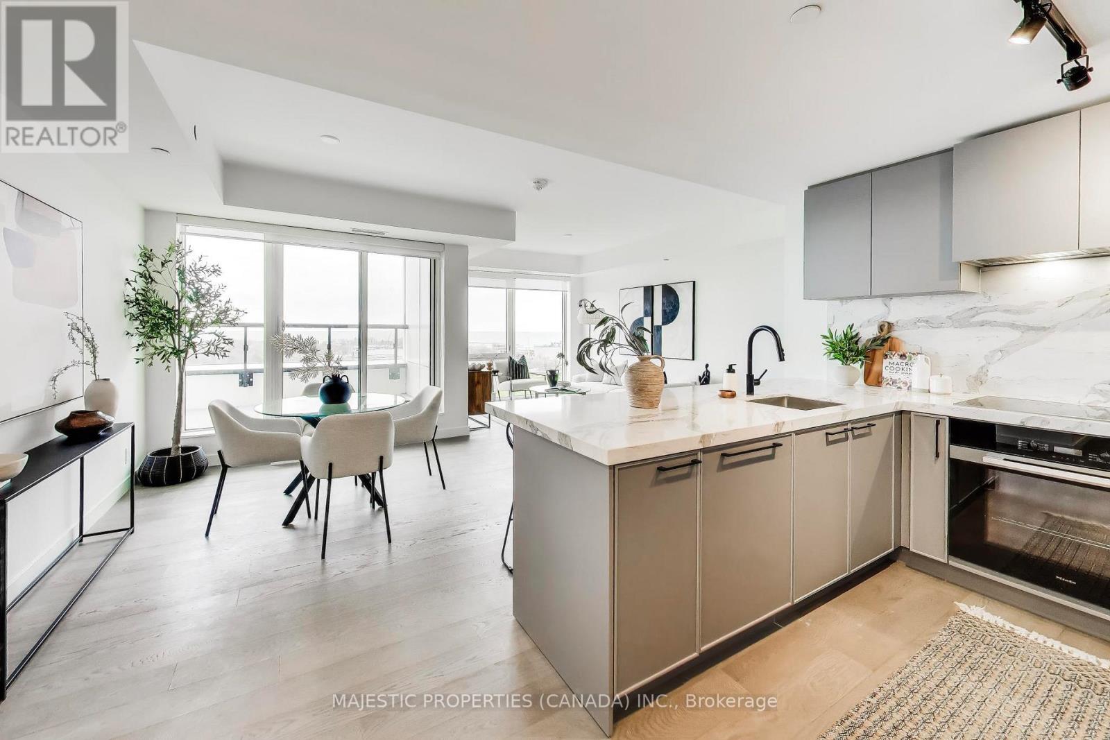 1304 - 1050 Eastern Avenue, Toronto, Ontario  M4L 0B7 - Photo 11 - E13049574