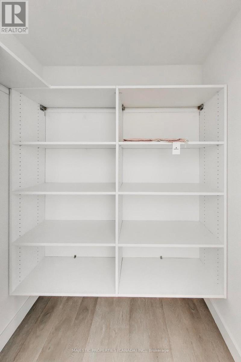 1304 - 1050 Eastern Avenue, Toronto, Ontario  M4L 0B7 - Photo 17 - E13049574