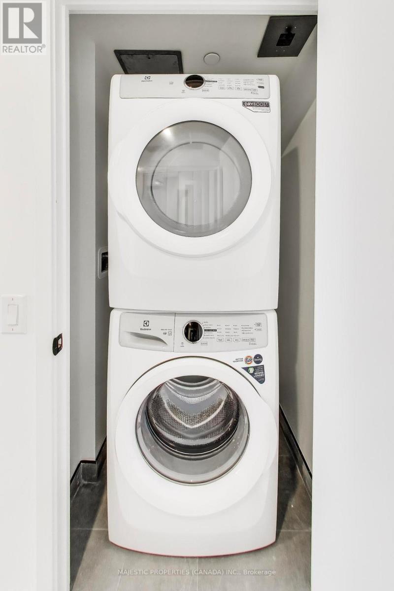 1304 - 1050 Eastern Avenue, Toronto, Ontario  M4L 0B7 - Photo 24 - E13049574