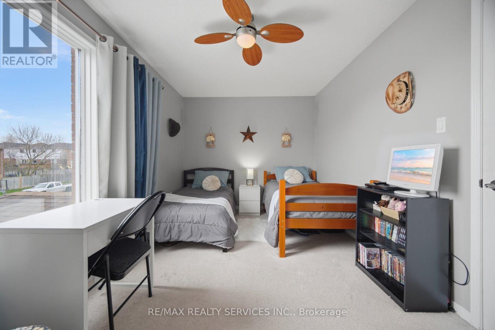 59 Fry Crescent, Clarington, Ontario  L1C 4Y3 - Photo 10 - E13049586