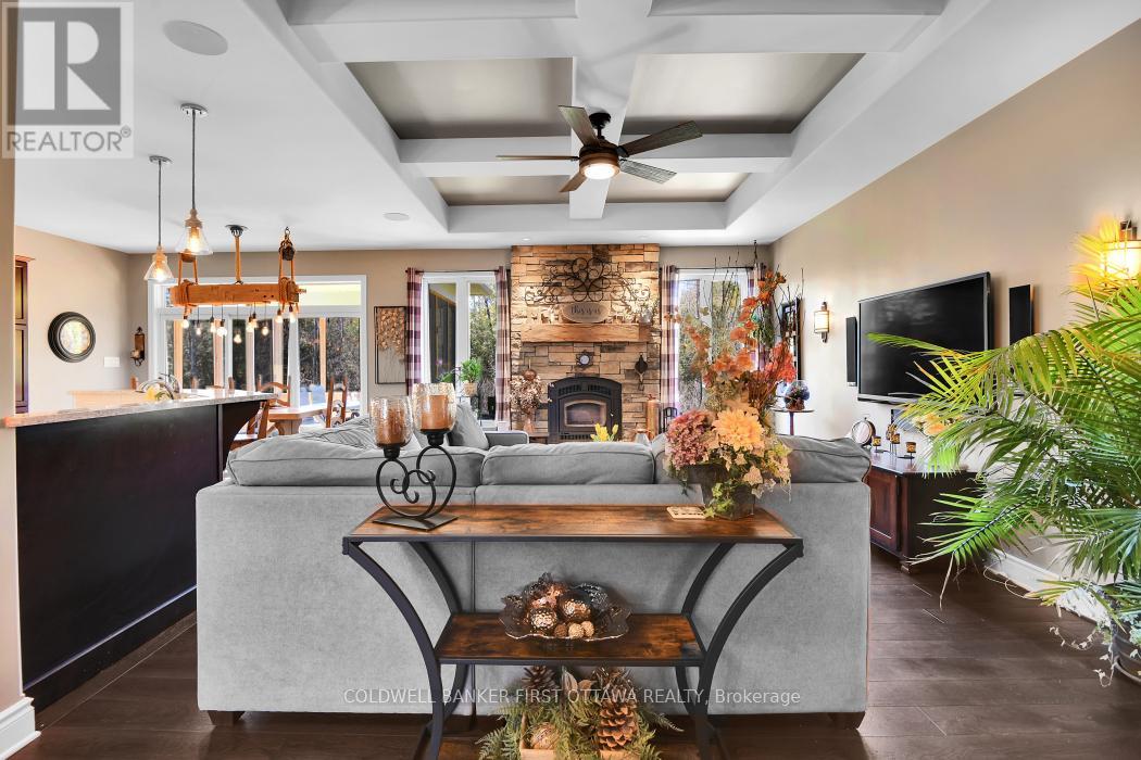 193 Maggie's Crescent, Beckwith, Ontario  K7C 0C4 - Photo 6 - X13049486