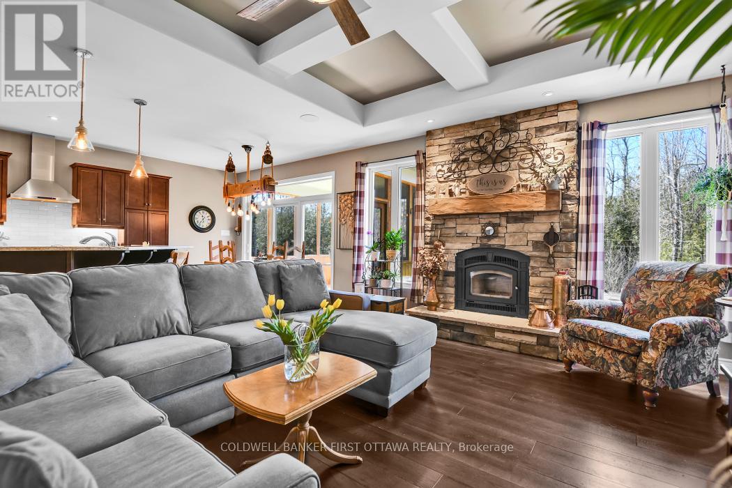 193 Maggie's Crescent, Beckwith, Ontario  K7C 0C4 - Photo 7 - X13049486