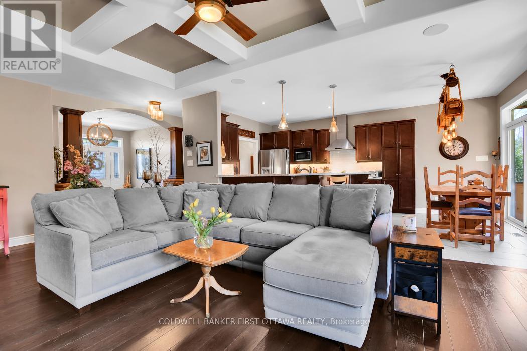 193 Maggie's Crescent, Beckwith, Ontario  K7C 0C4 - Photo 9 - X13049486