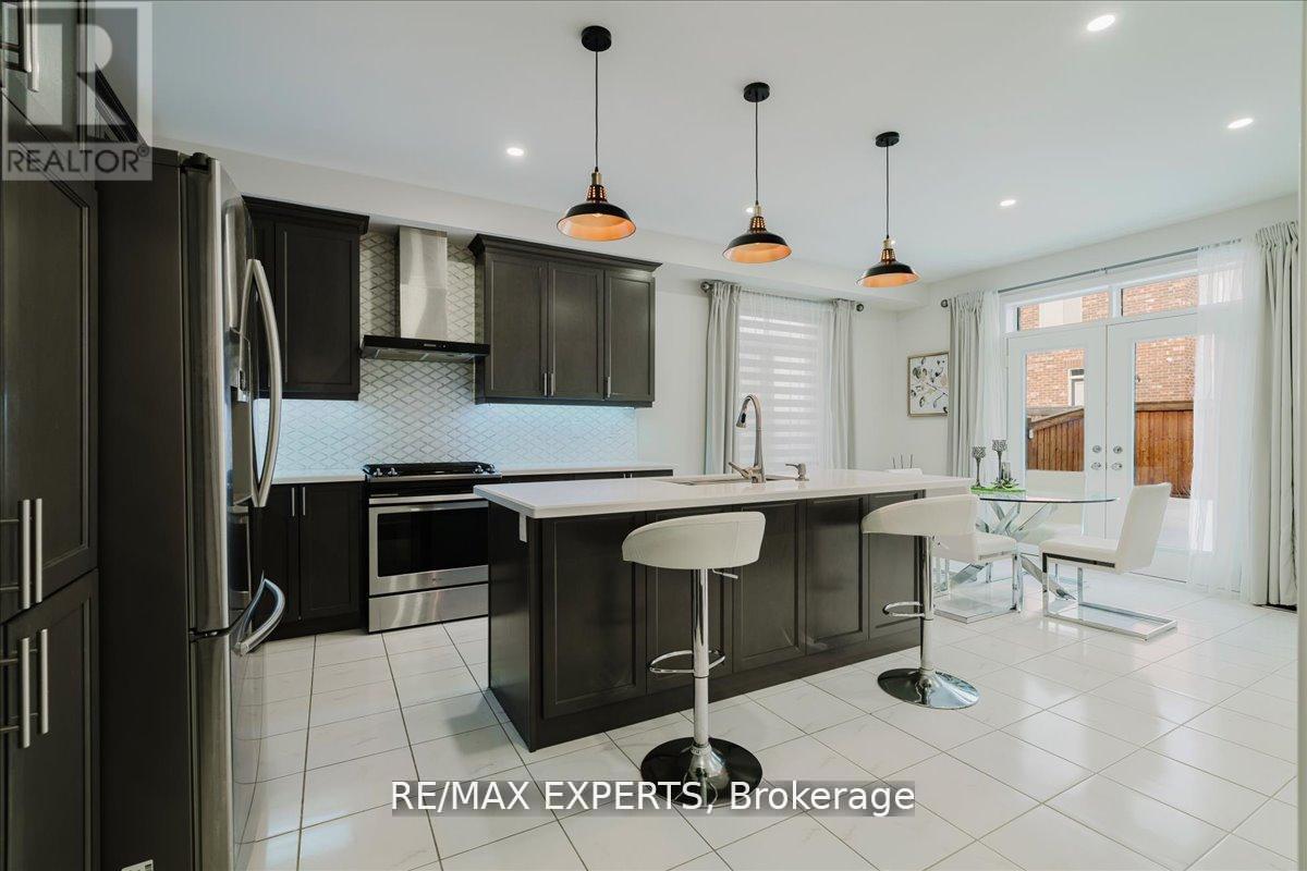 43 Lewis Avenue, Bradford West Gwillimbury (Bradford), Ontario  L3Z 0X2 - Photo 19 - N13049440