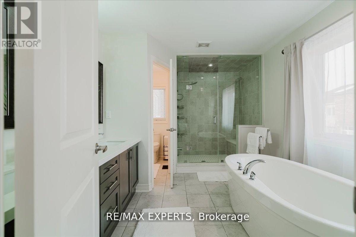 43 Lewis Avenue, Bradford West Gwillimbury (Bradford), Ontario  L3Z 0X2 - Photo 31 - N13049440