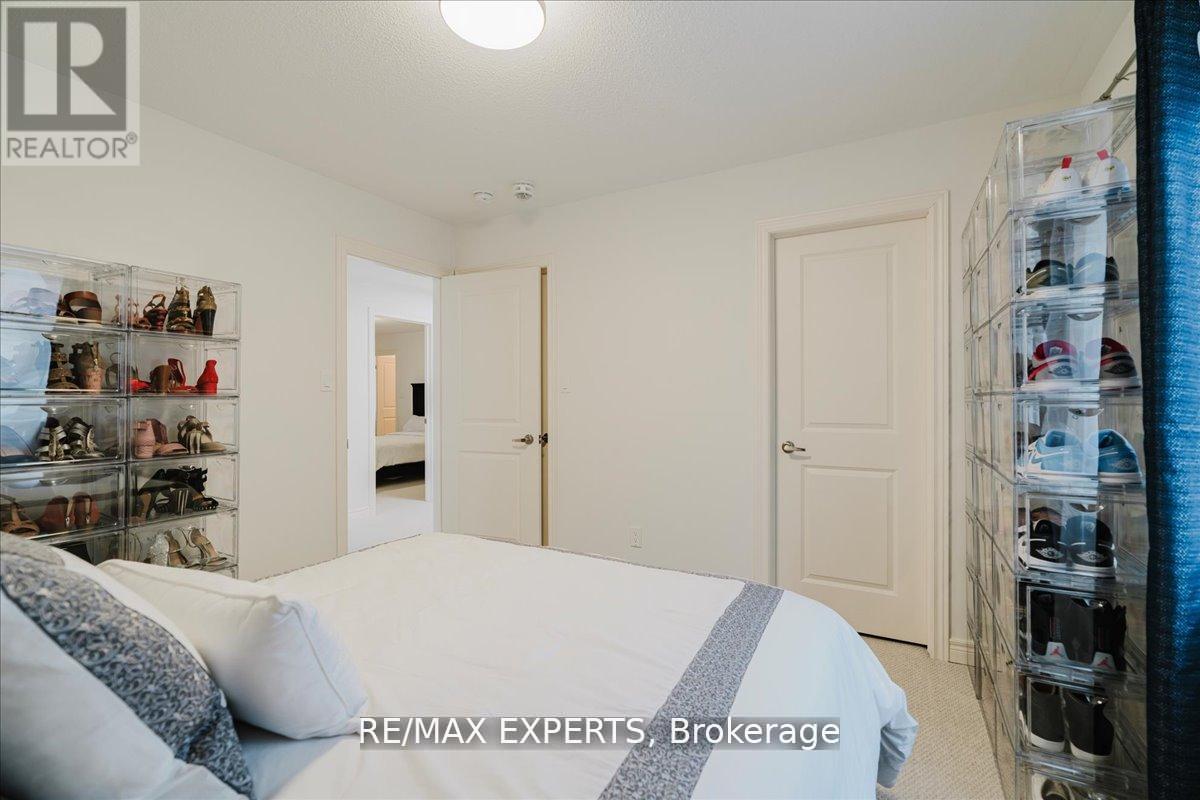 43 Lewis Avenue, Bradford West Gwillimbury (Bradford), Ontario  L3Z 0X2 - Photo 45 - N13049440