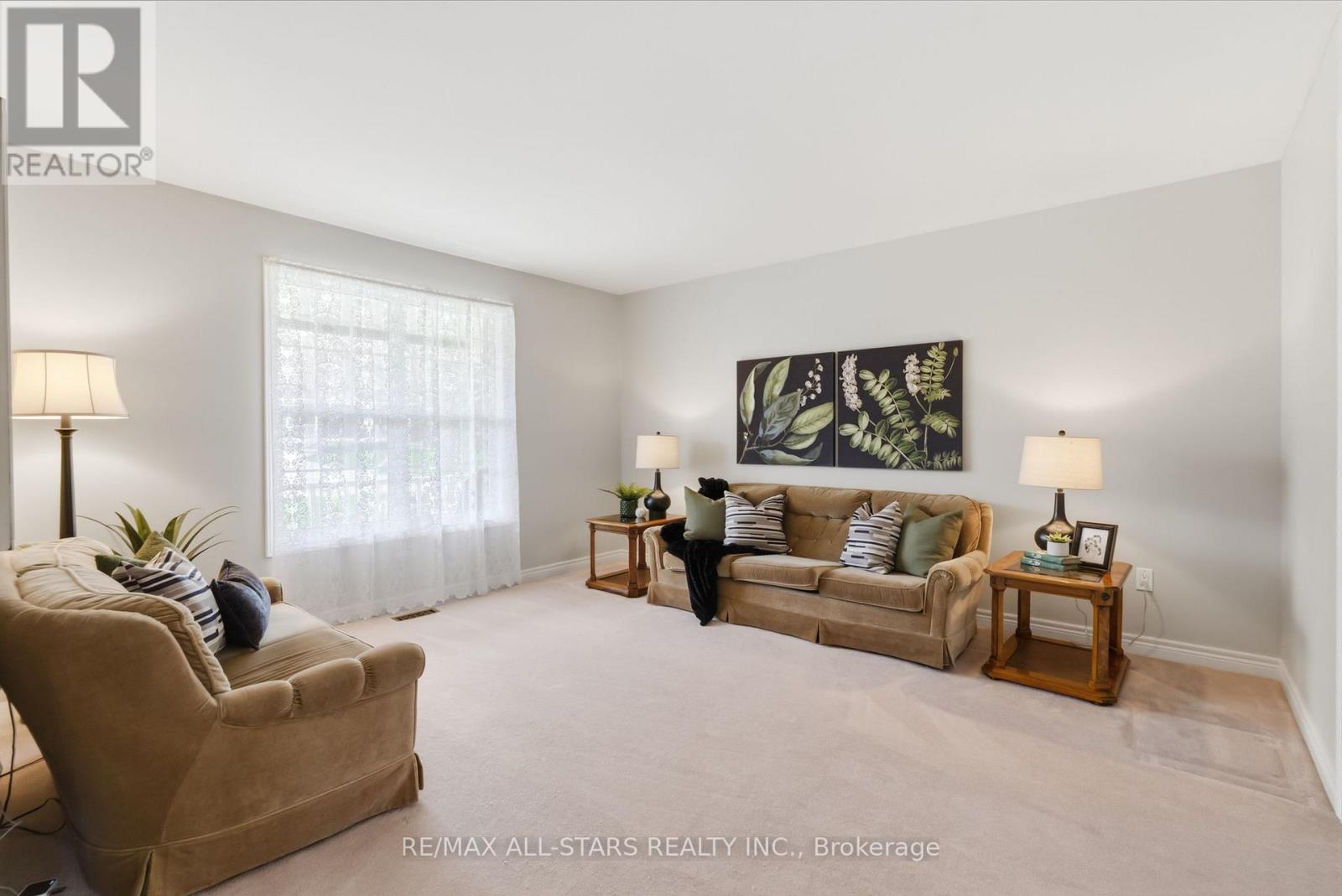 19 Galloway Crescent, Uxbridge, Ontario  L9P 1W8 - Photo 6 - N13049482