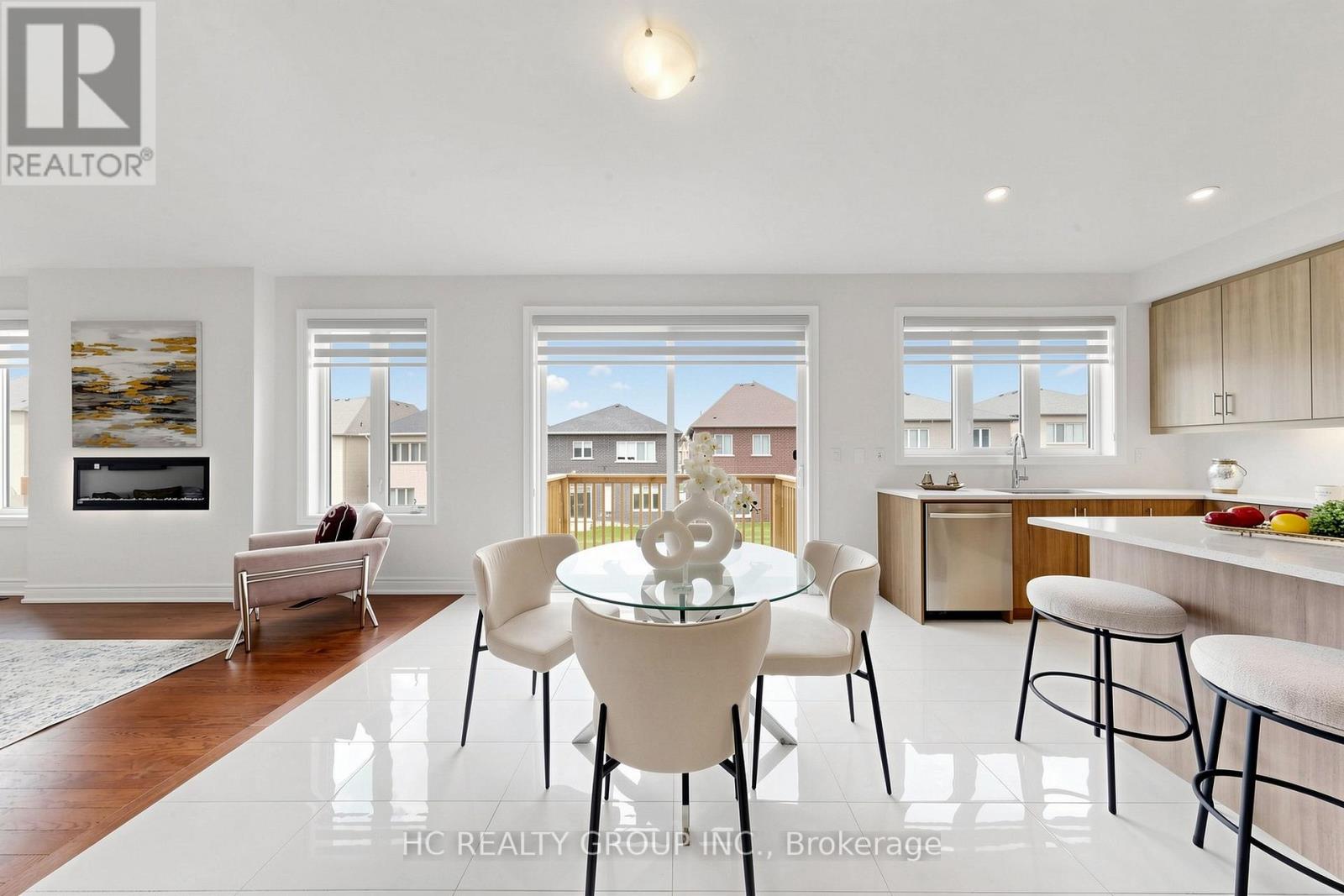 79 Silk Twist Drive, East Gwillimbury, Ontario  L9N 0W4 - Photo 11 - N13049558