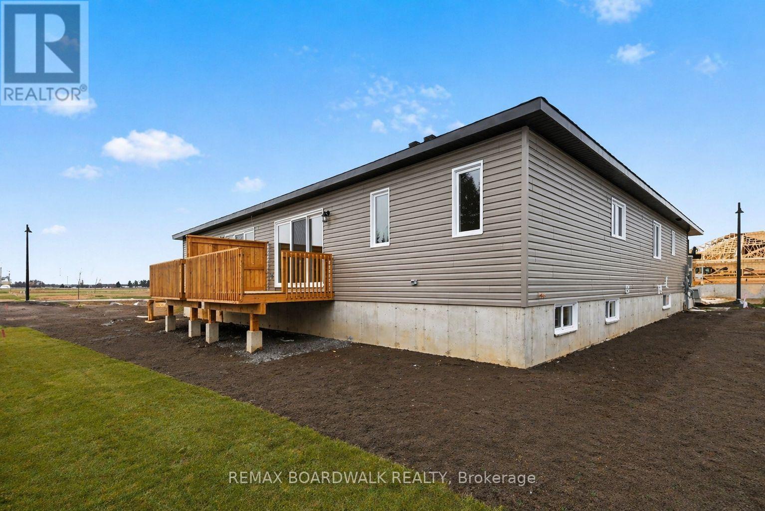 108 Dove House Gardens, Russell, Ontario  K4R 1E5 - Photo 19 - X12923898