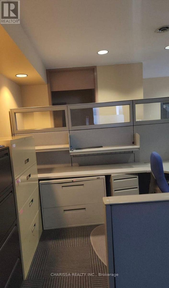 22 Clapperton Street, Barrie (City Centre), Ontario  L4M 1G4 - Photo 11 - S13049454