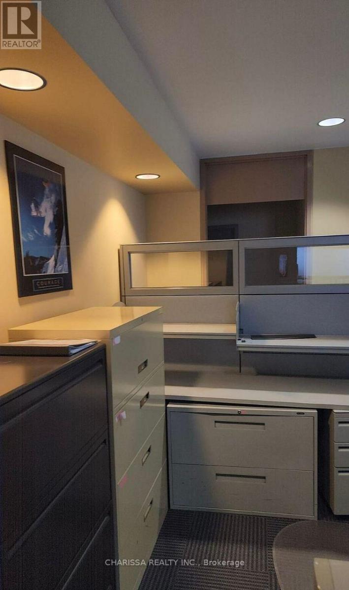 22 Clapperton Street, Barrie (City Centre), Ontario  L4M 1G4 - Photo 29 - S13049454