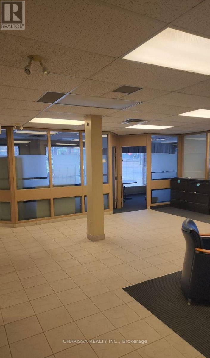 22 Clapperton Street, Barrie (City Centre), Ontario  L4M 1G4 - Photo 9 - S13049454