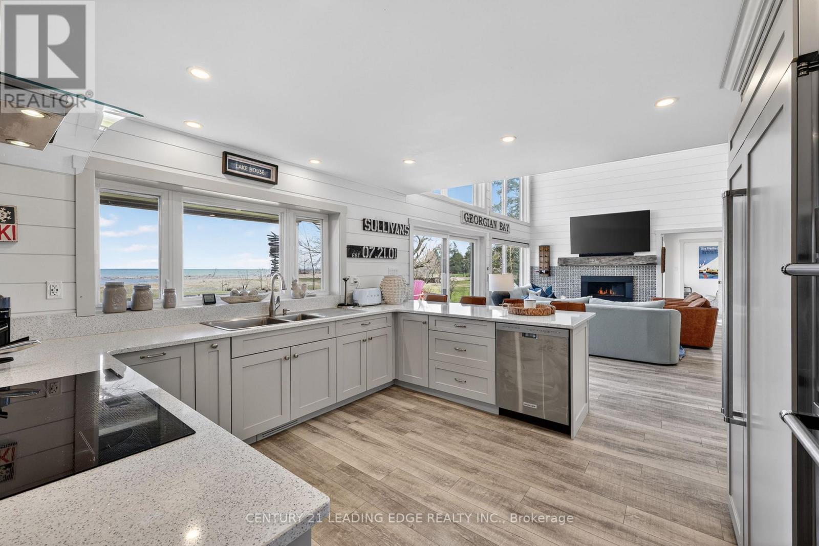 29 St. Clair Street, Collingwood, Ontario  L9Y 5N5 - Photo 14 - S13049466