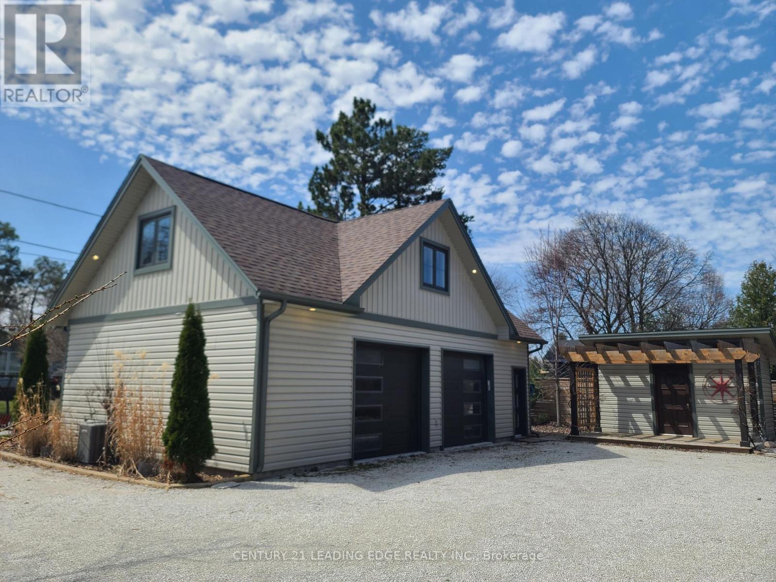 29 St. Clair Street, Collingwood, Ontario  L9Y 5N5 - Photo 35 - S13049466