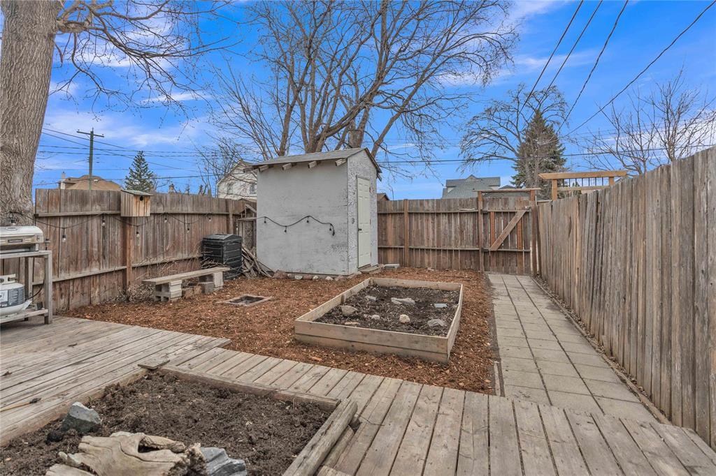 182 Johnson Avenue W, Winnipeg, Manitoba  R2L 0H6 - Photo 15 - 202608389