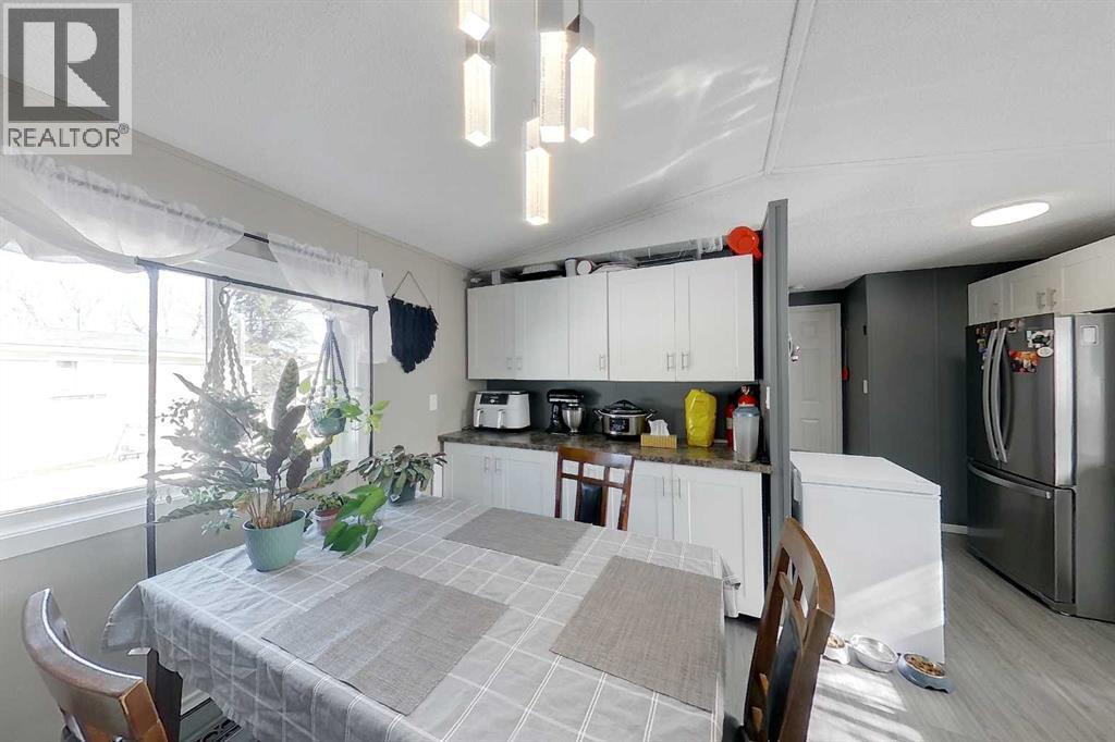 130, 404 6 Avenue Nw, Slave Lake, Alberta  T0G 2A1 - Photo 2 - A2297647