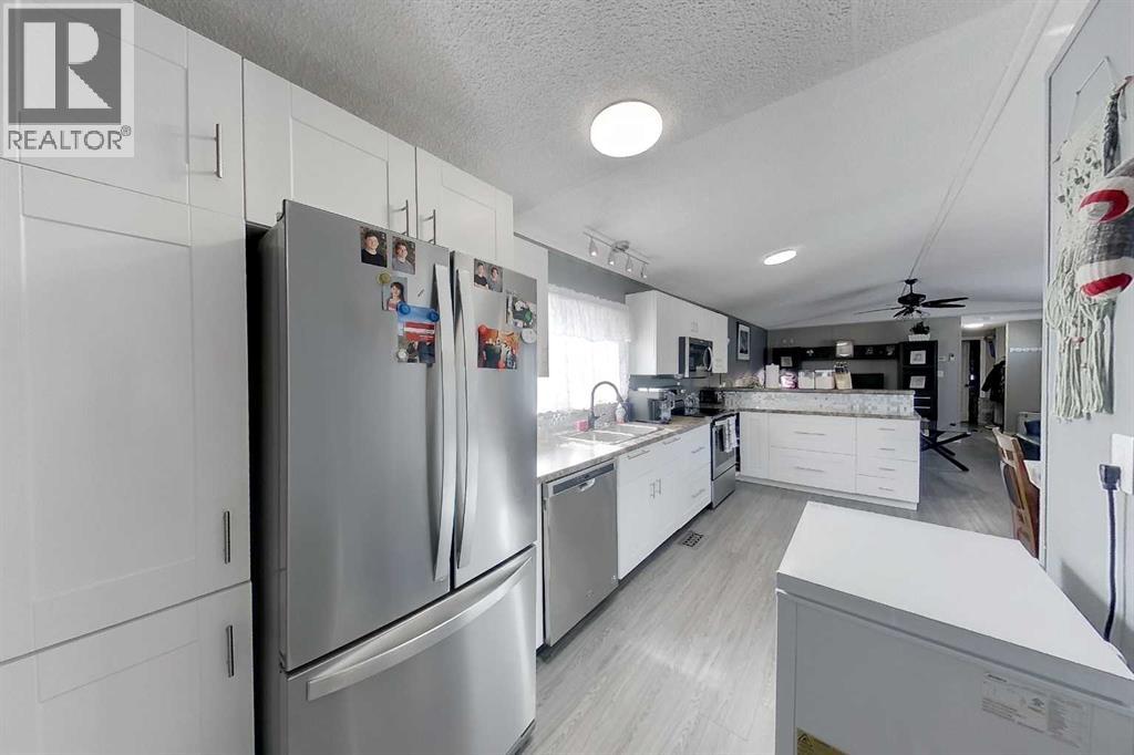 130, 404 6 Avenue Nw, Slave Lake, Alberta  T0G 2A1 - Photo 4 - A2297647