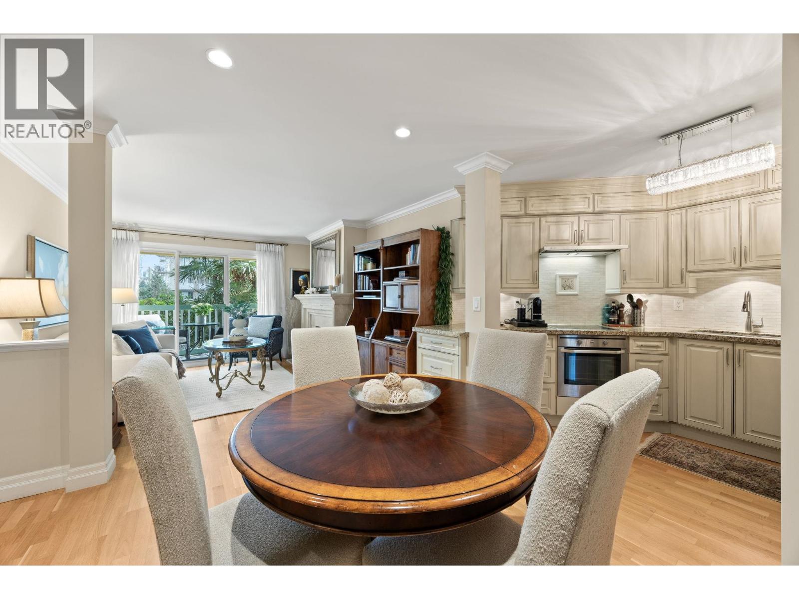 203 1125 Gilford Street, Vancouver, British Columbia  V6G 2P7 - Photo 10 - R3107484