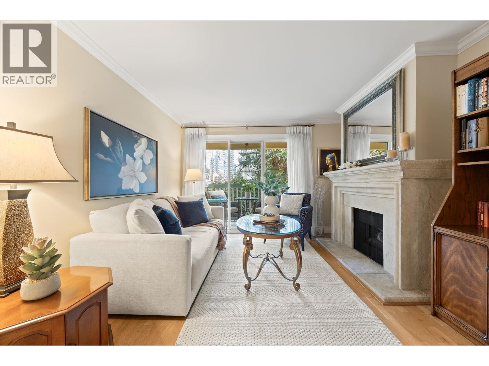 203 1125 Gilford Street, Vancouver, British Columbia  V6G 2P7 - Photo 3 - R3107484