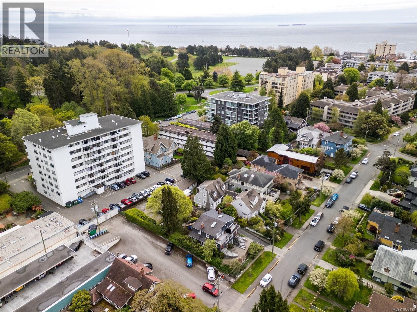 239 St. Andrews St, Victoria, British Columbia  V8V 2N1 - Photo 33 - 1033499