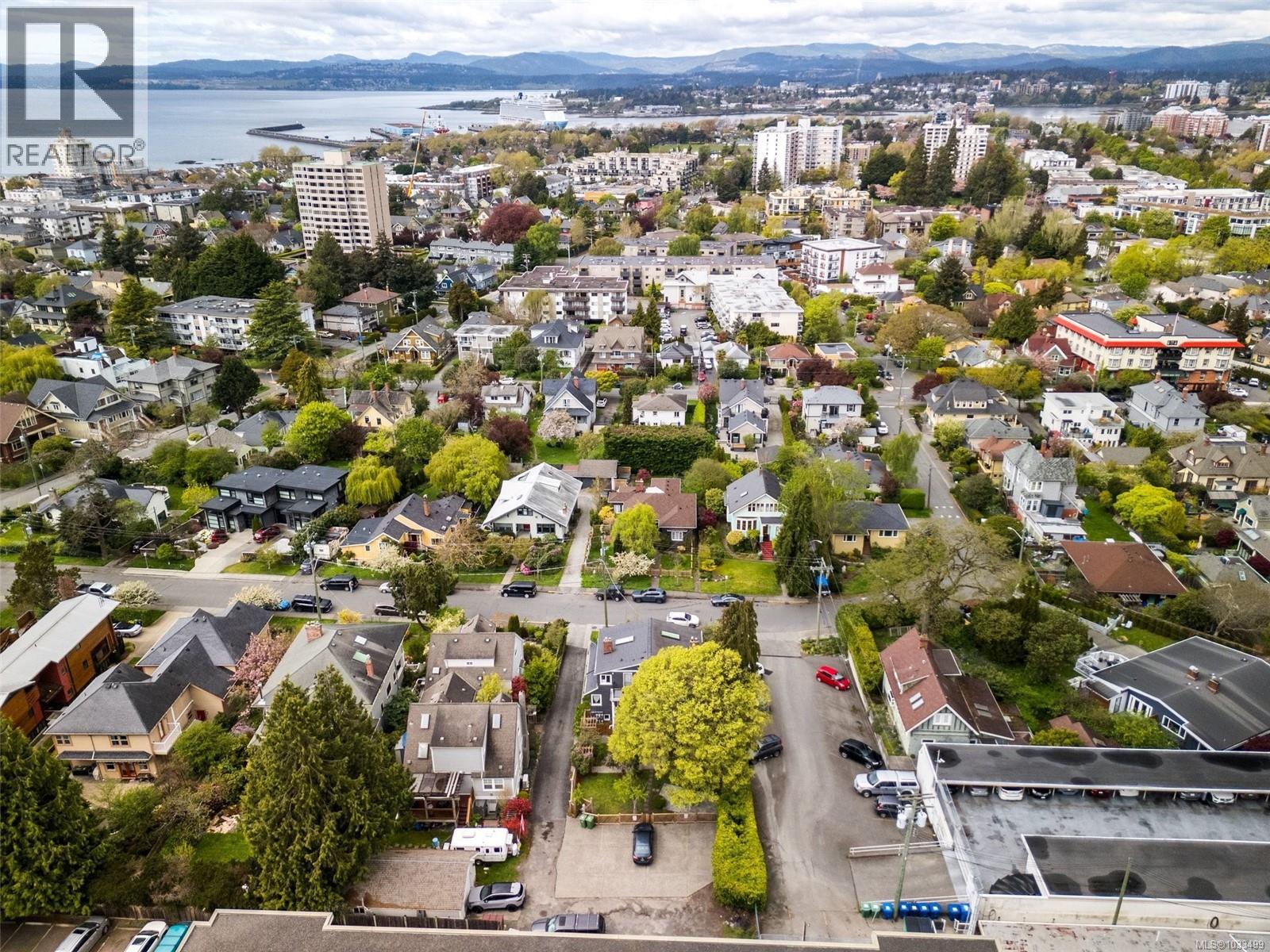 239 St. Andrews St, Victoria, British Columbia  V8V 2N1 - Photo 34 - 1033499