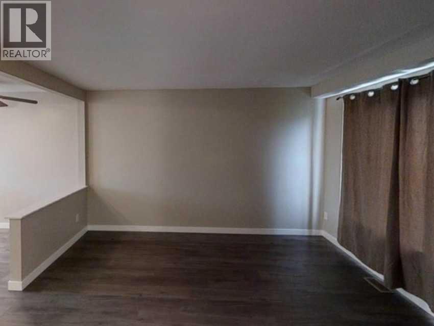 10059 80 Avenue, Grande Prairie, Alberta  T8V 4G2 - Photo 3 - A2305627