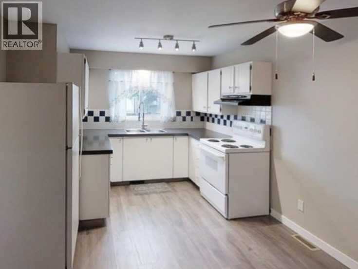 10059 80 Avenue, Grande Prairie, Alberta  T8V 4G2 - Photo 5 - A2305627