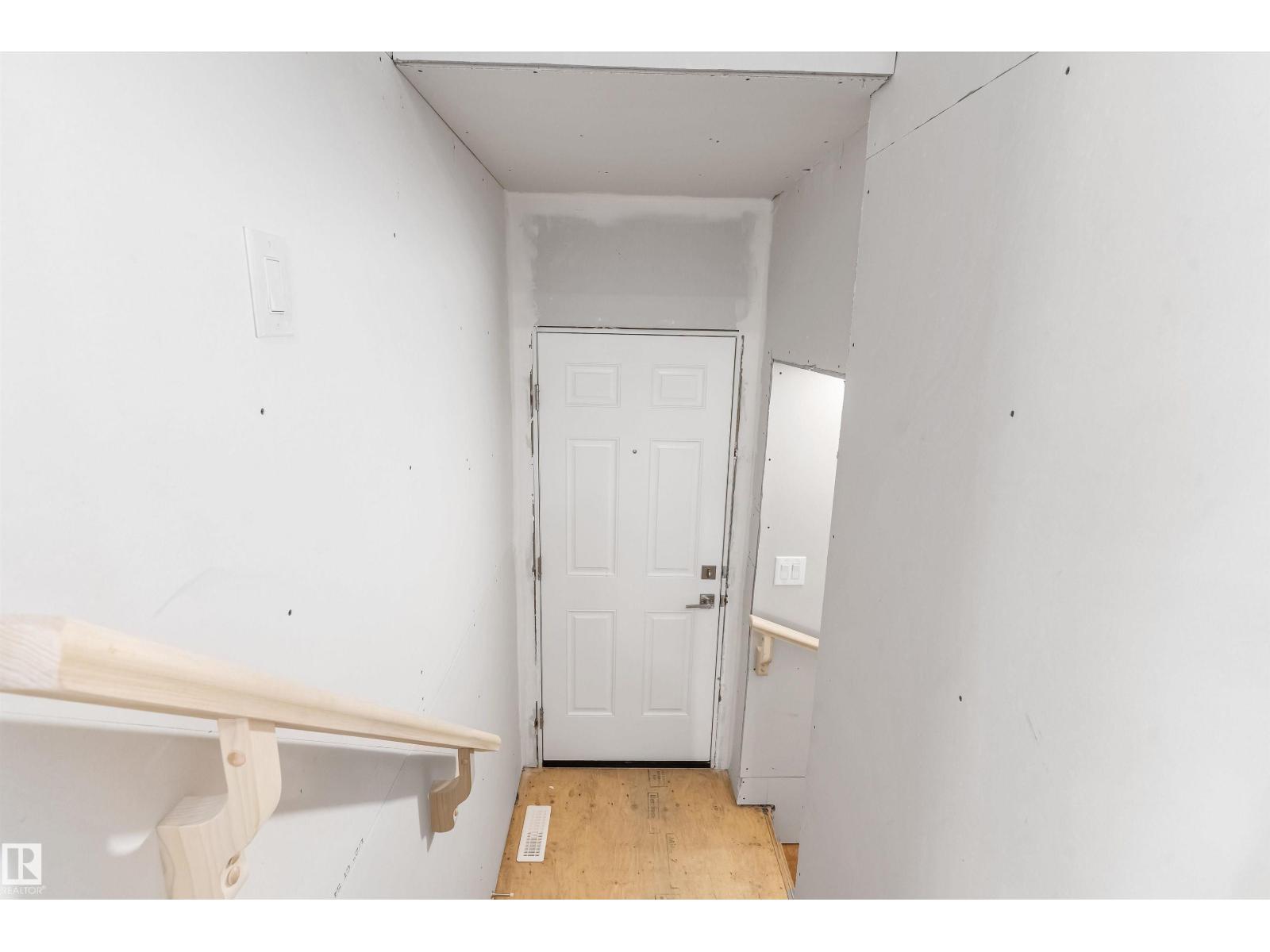 930 18 Av NW, Edmonton, Alberta  T6T 2X4 - Photo 37 - E4473794