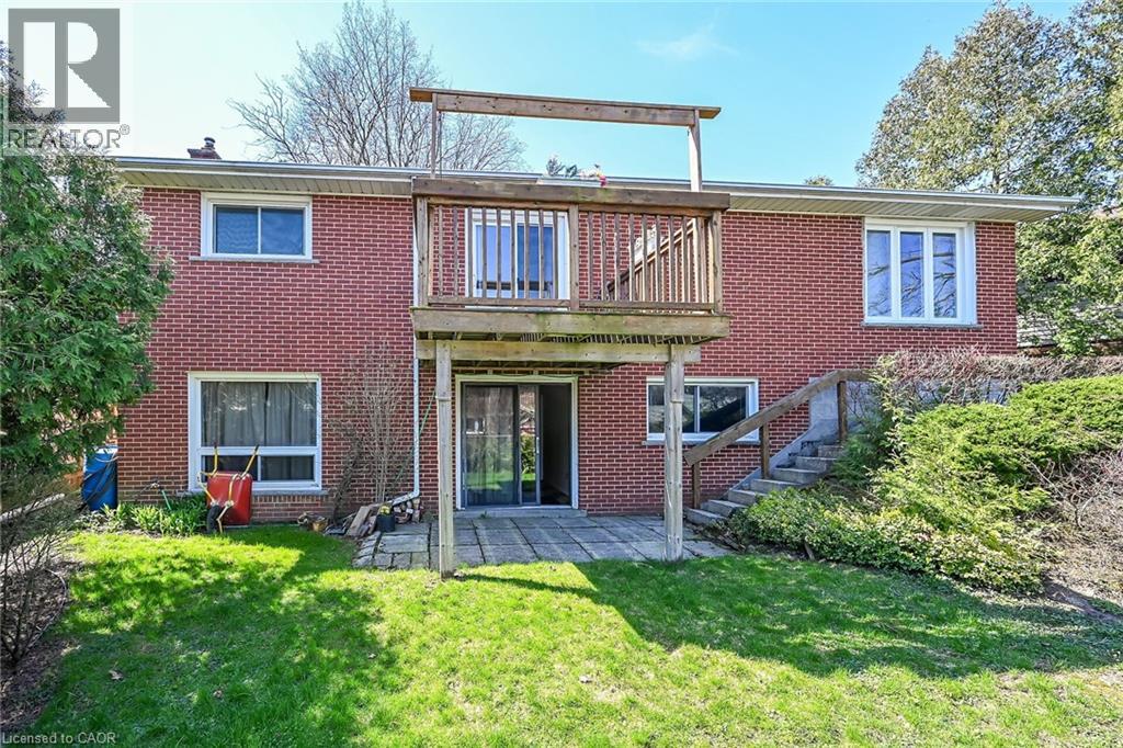 42 Holbrook Road, Hamilton, Ontario  L9C 2H2 - Photo 3 - 40823732